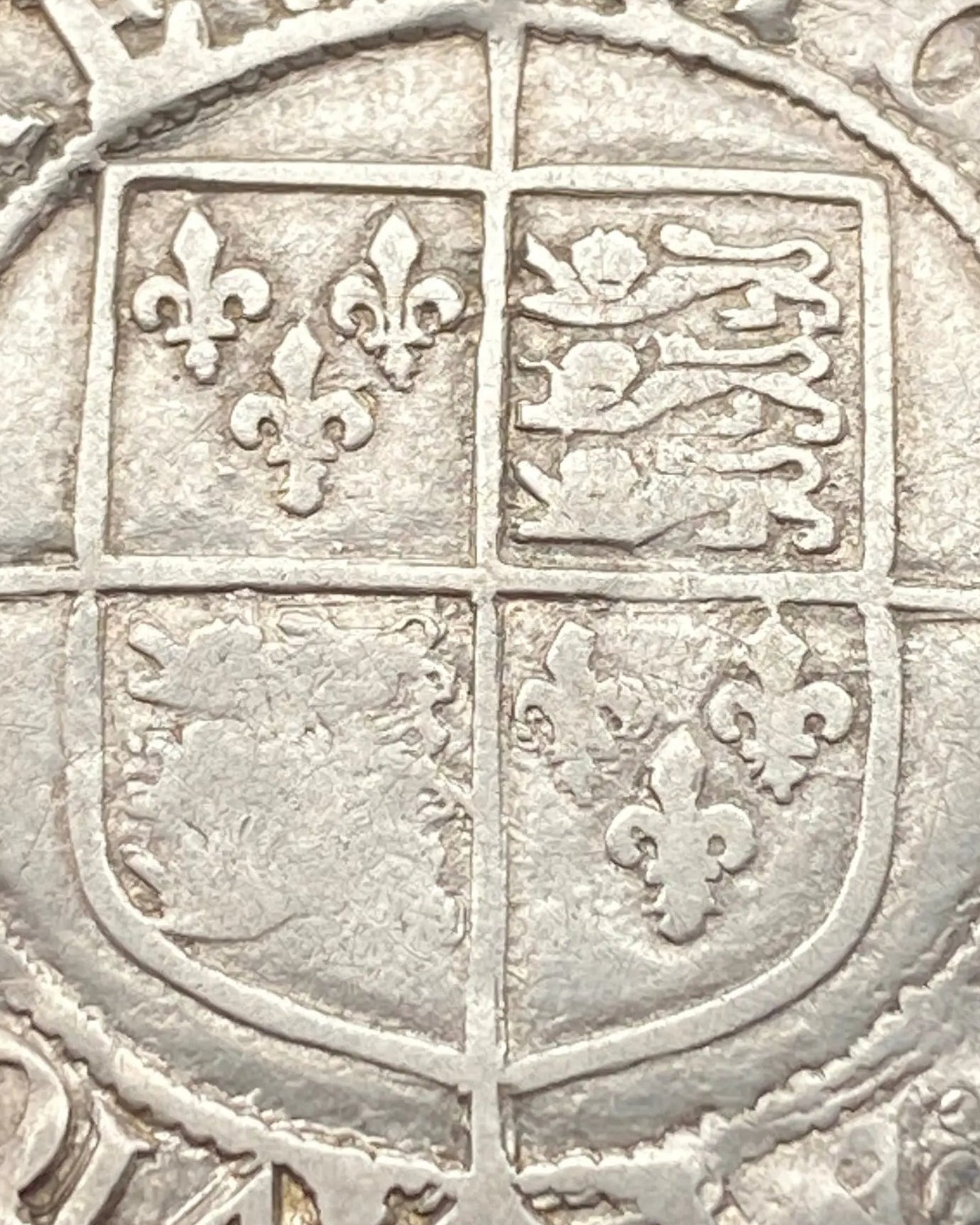 Queen Elizabeth I of England (1558-1603) Silver Shilling- 6th Issue - MM Crescent - Tower Mint - S.2577 (c.1587-1589)