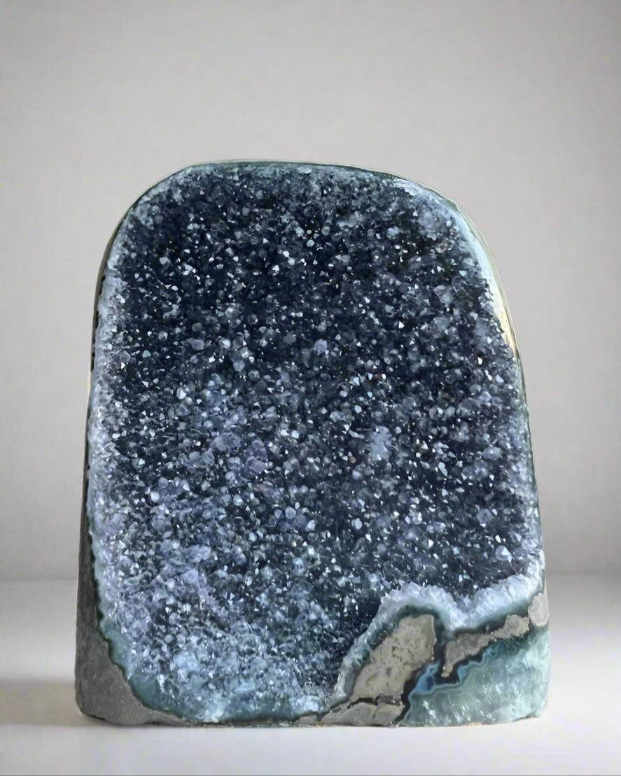 amethyst drusy cut base geode