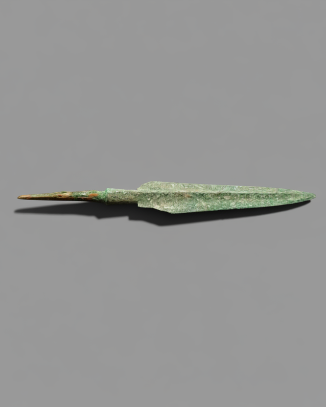 Early Iron Age Luristan Bronze Light Spear / Throwing Spear Head, c. 1200–700 BC, Iran