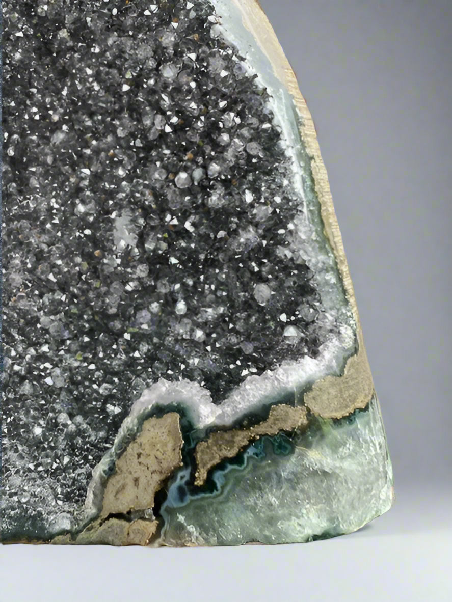 amethyst drusy cut base geode