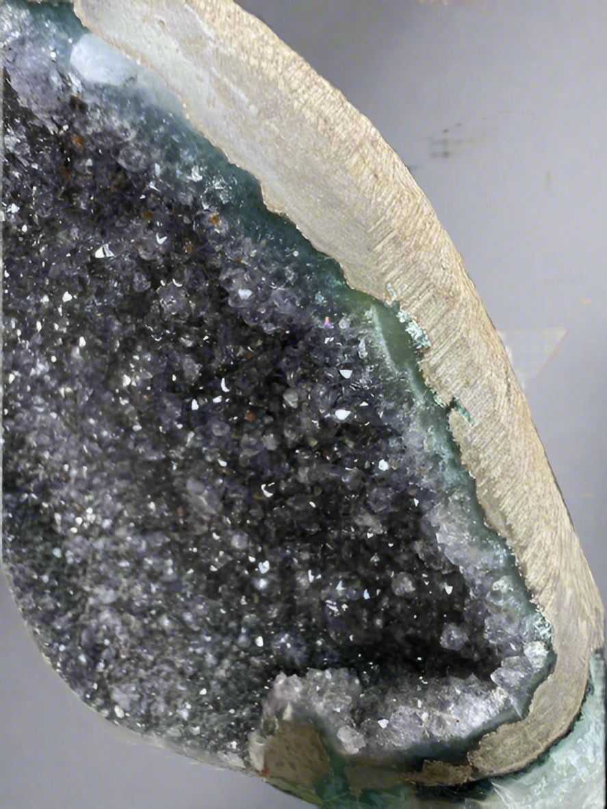 amethyst drusy cut base geode